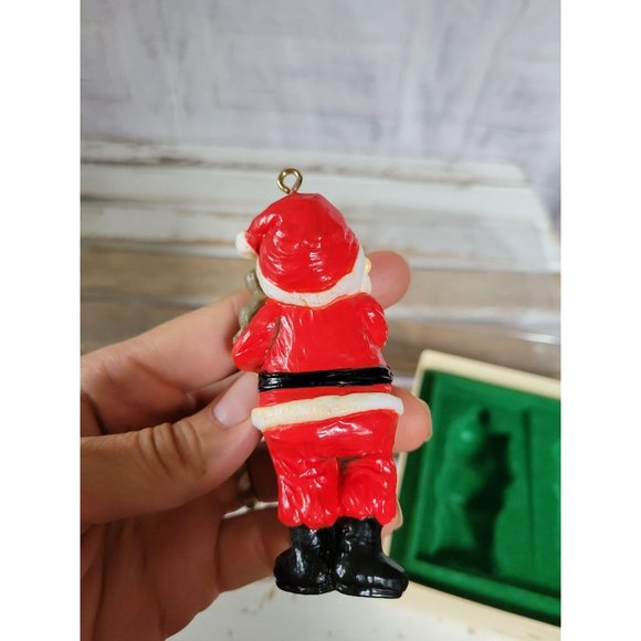 Hallmark Mr Mrs Santa 1981 Claus vintage ornament - Picture 4 of 6